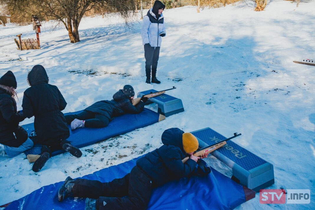 Szaleństwo na stoku w Piszczelach. Nie straszny był im mróz