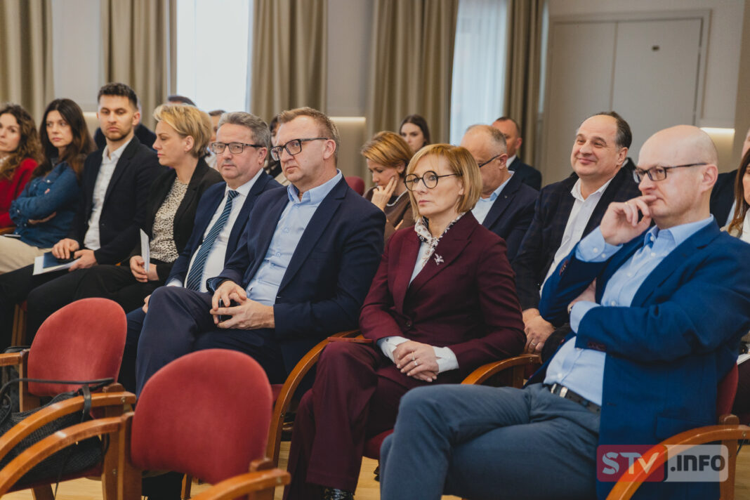 Nie było porozumienia, nie ma unijnych pieniędzy, nie będzie wspólnych inwestycji. OSI Dolina Wisły przestaje istnieć