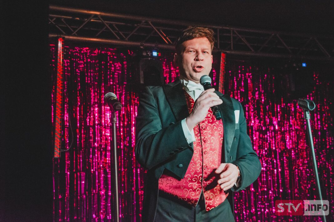 Wyjątkowy wieczór w Rytwianach. Cudowny koncert dla pań