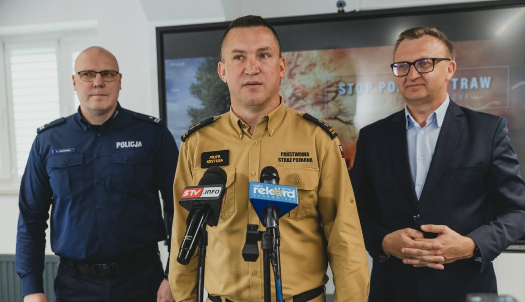 Dość bezkarności podpalaczy traw. Służby będą bezwzględne! Dość bezkarności podpalaczy traw. Służby będą bezwzględne!