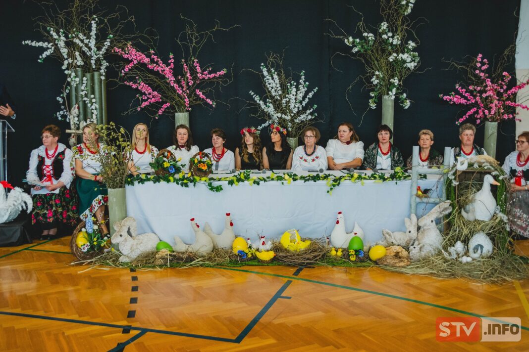 XIII Gminne Śniadanie Wielkanocne w Klimontowie. To był kulinarny zawrót głowy XIII Gminne Śniadanie Wielkanocne w Klimontowie. To był kulinarny zawrót głowy