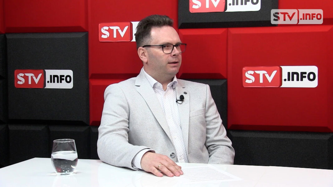 #infoTEMAT: Artur Fratyn: Chcę urozmaicać mieszkańcom życie kulturalne #infoTEMAT: Artur Fratyn: Chcę urozmaicać mieszkańcom życie kulturalne