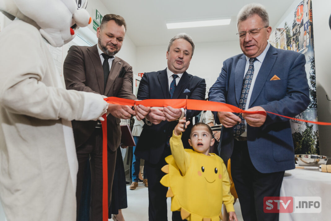 Nowoczesny żłobek otwarty w Staszowie. Nowe miejsca i wsparcie dla rodziców Nowoczesny żłobek otwarty w Staszowie. Nowe miejsca i wsparcie dla rodziców