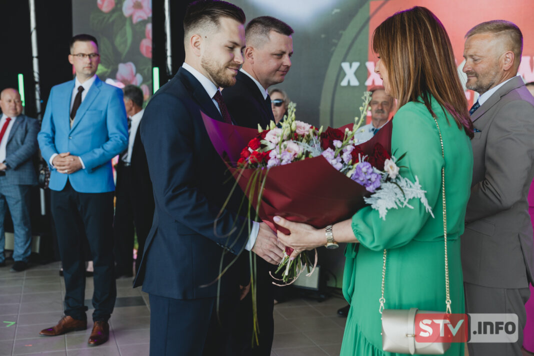 36. Święto Kwitnącej Jabłoni w Samborcu przyciągnęło tłumy 36. Święto Kwitnącej Jabłoni w Samborcu przyciągnęło tłumy