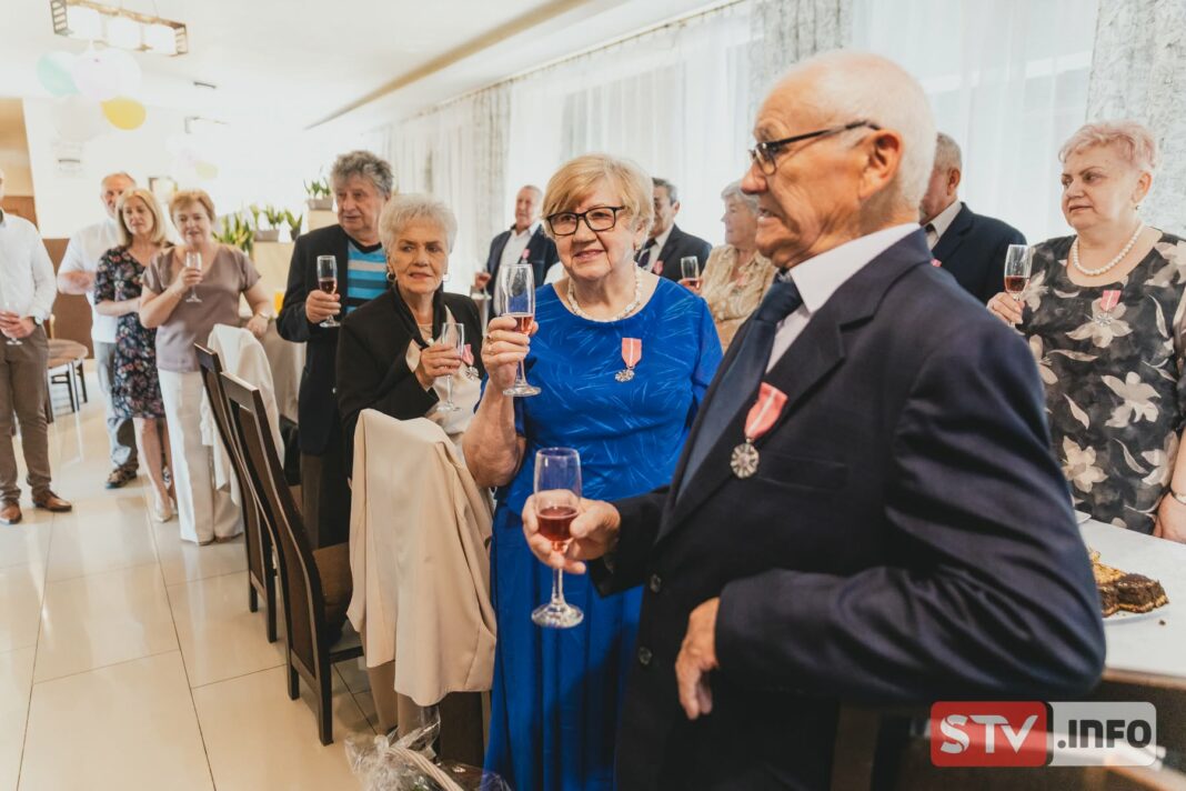 Pół wieku razem. Pięć par z Tarłowa świętowało Złote Gody Pół wieku razem. Pięć par z Tarłowa świętowało Złote Gody