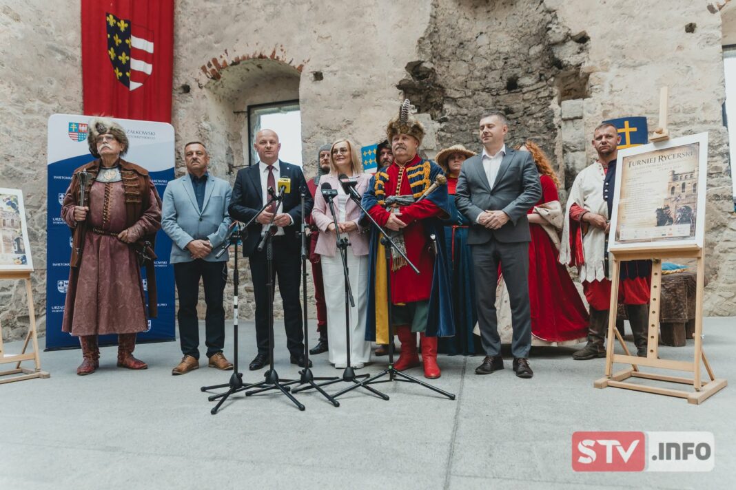 Województwo Świętokrzyskie sponsorem Turnieju Rycerskiego i Święta Śliwki w Szydłowie Województwo Świętokrzyskie sponsorem Turnieju Rycerskiego i Święta Śliwki w Szydłowie