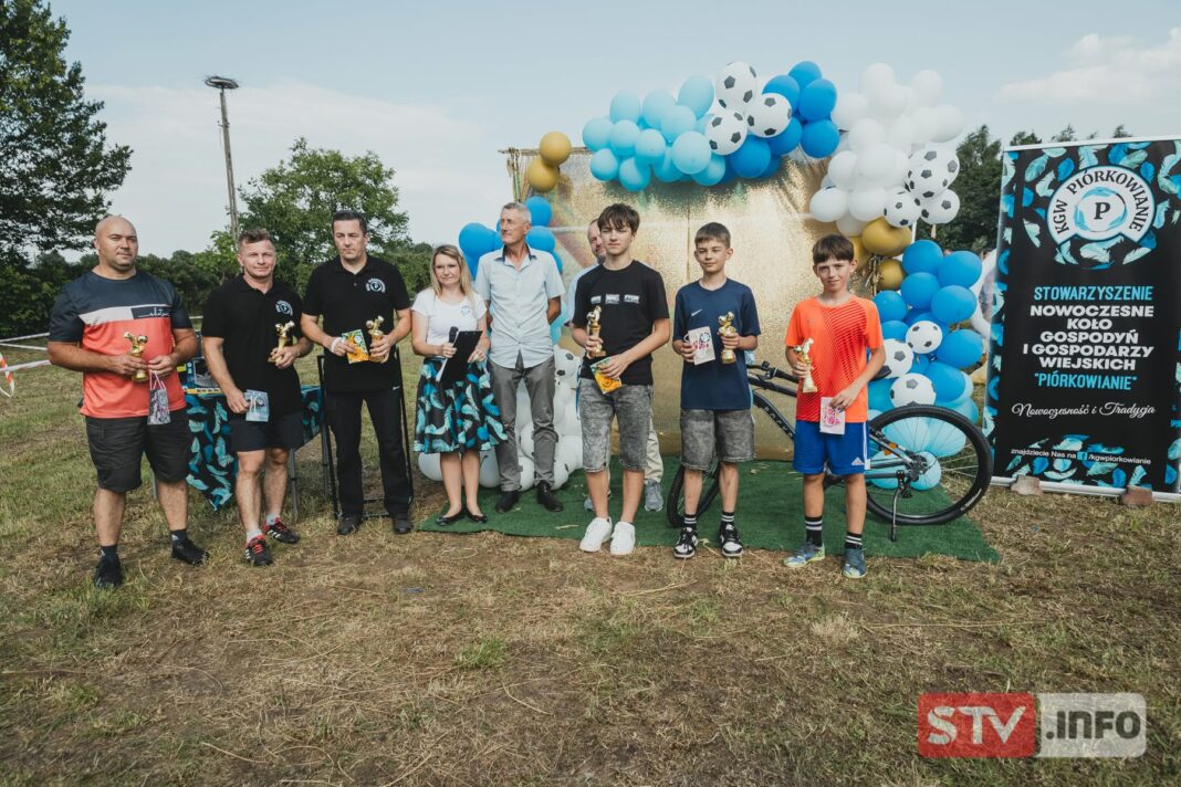 Mieszkańcy Piórkowa i okolic bawili się na rodzinnym pikniku Mieszkańcy Piórkowa i okolic bawili się na rodzinnym pikniku
