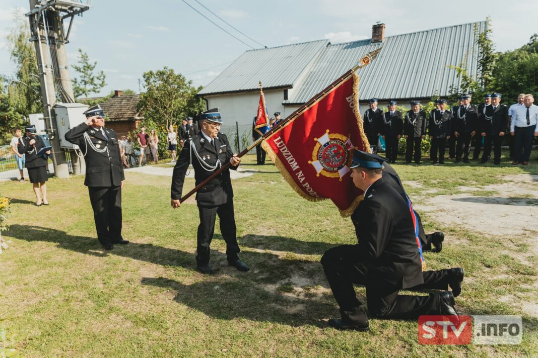 Sto lat w służbie. Wyjątkowy jubileusz OSP Piotrowice Sto lat w służbie. Wyjątkowy jubileusz OSP Piotrowice