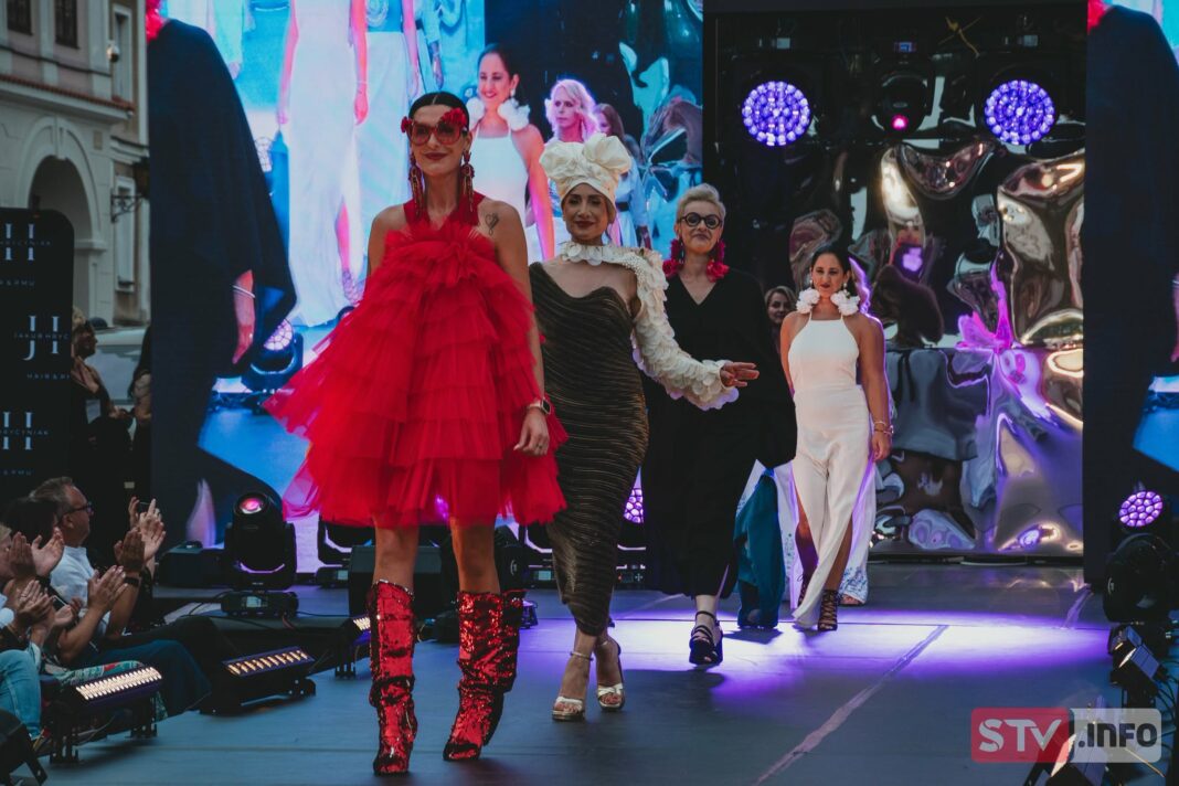 Modowe święto w Sandomierzu. Za nami pokaz Sandomierz Fashion Street Modowe święto w Sandomierzu. Za nami pokaz Sandomierz Fashion Street