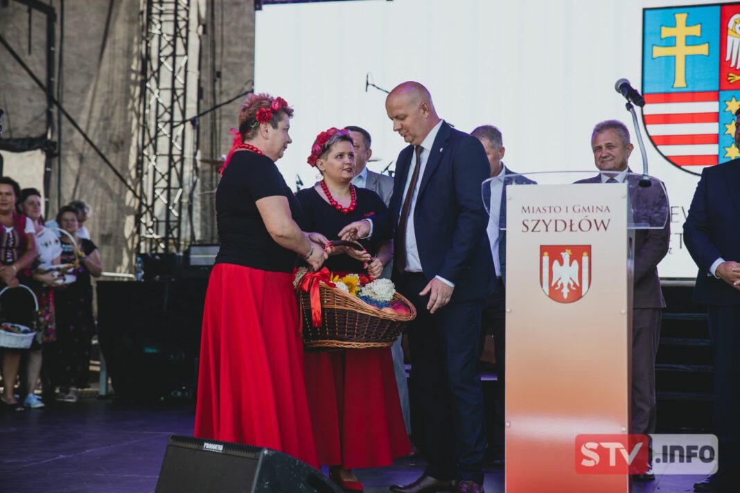 Stolica polskiej śliwki świętowała. W Szydłowie zorganizowano 28. edycję Święta Śliwki Stolica polskiej śliwki świętowała. W Szydłowie zorganizowano 28. edycję Święta Śliwki