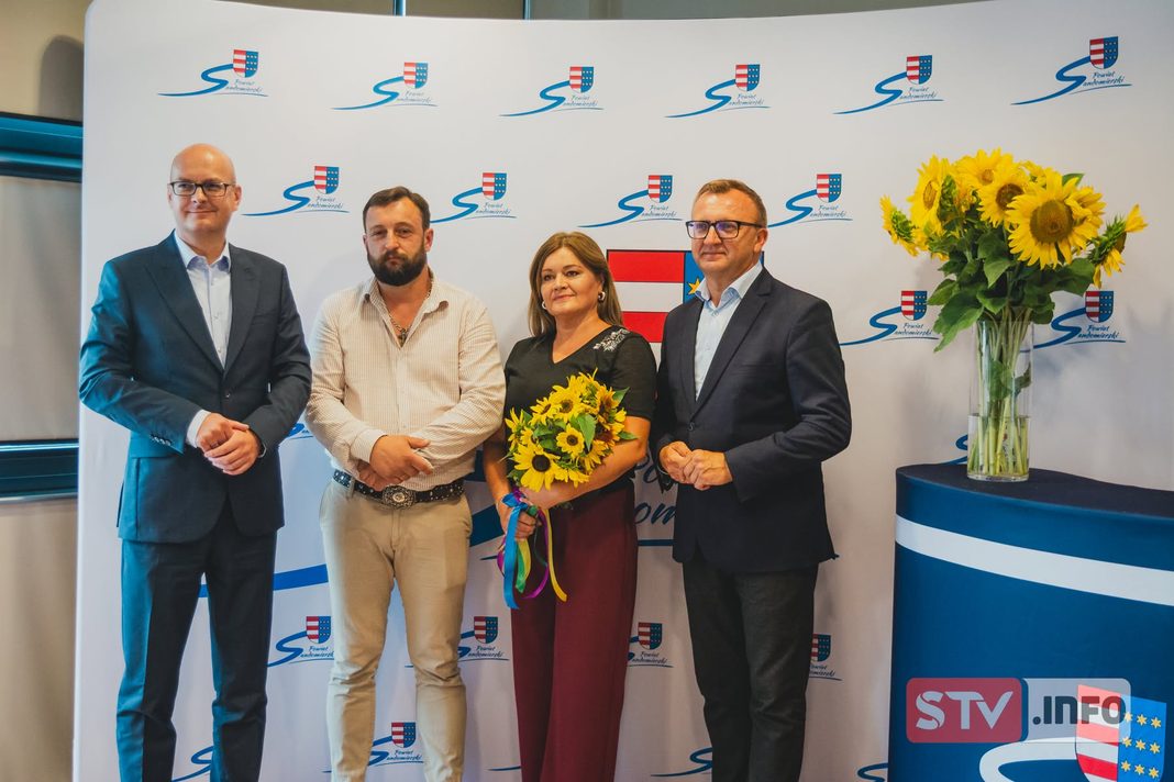 Sandomierz Zaprasza na Powiatowe Święto Plonów i Pożegnanie Wakacji Sandomierz Zaprasza na Powiatowe Święto Plonów i Pożegnanie Wakacji