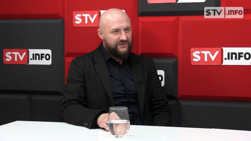 #infoTEMAT: Sebastian Szymański: Na kulturze się nie zarabia, trzeba w nią inwestować. Mam wiele pomysłów na działalność OOK #infoTEMAT: Sebastian Szymański: Na kulturze się nie zarabia, trzeba w nią inwestować. Mam wiele pomysłów na działalność OOK